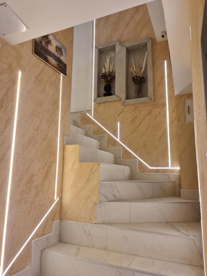 River Side Suites Belgrad Exteriör bild